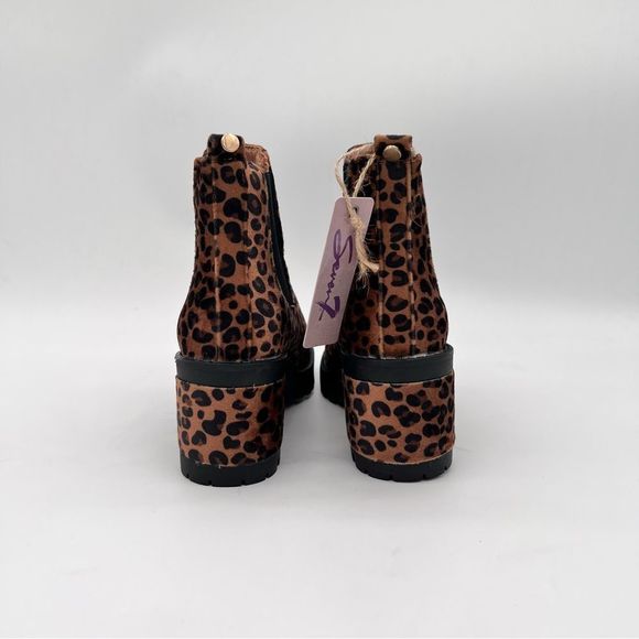 SEVEN7 Women’s Berlin Lug Sole Bootie Leopard 7 - Picture 7 of 11